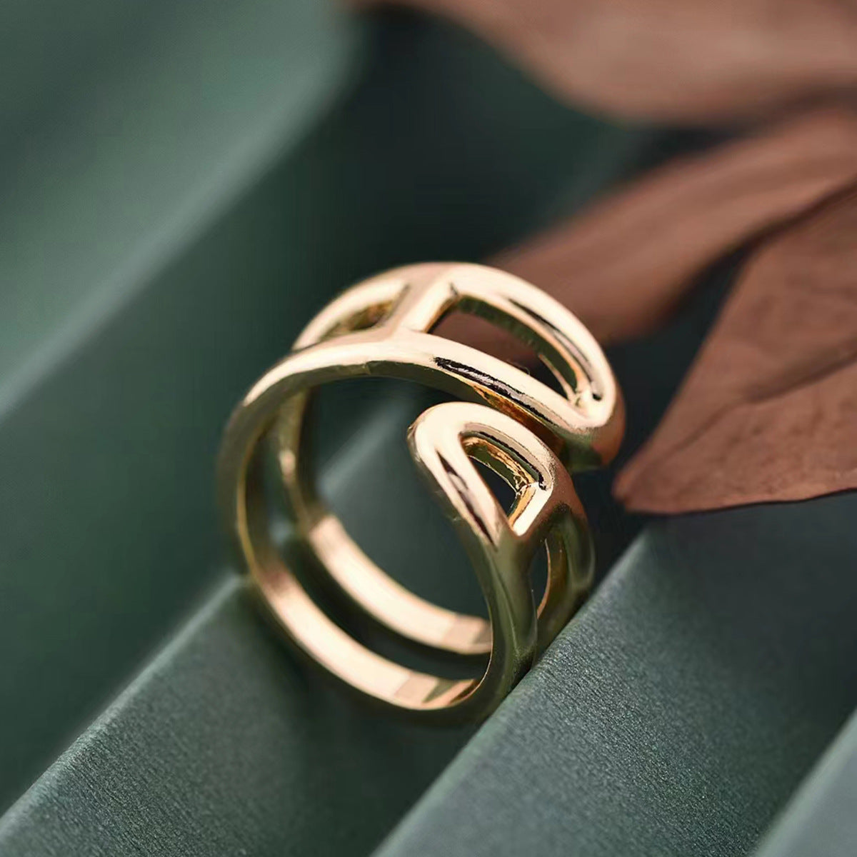 Bandana ring