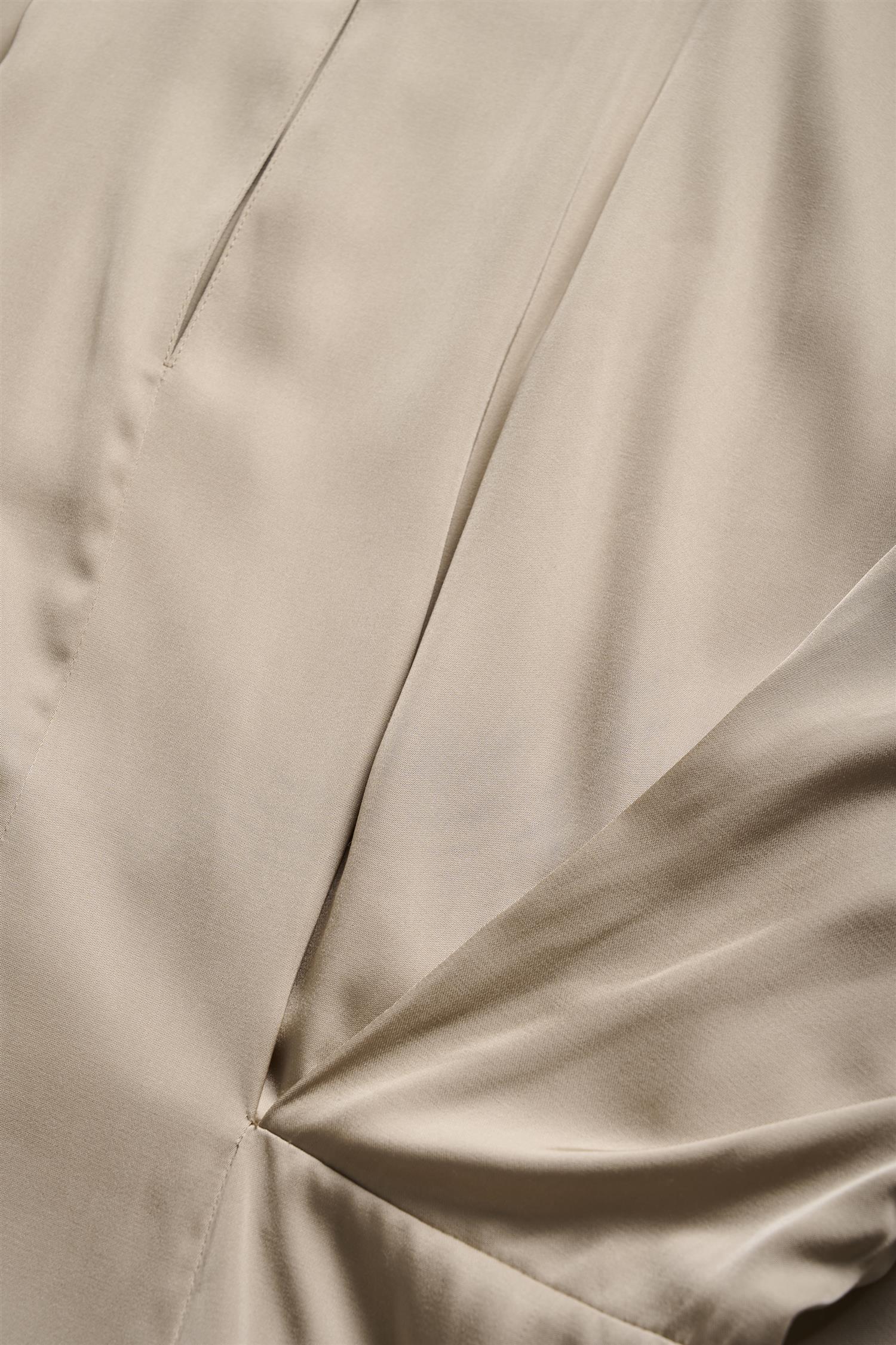 Thorun Oline dress