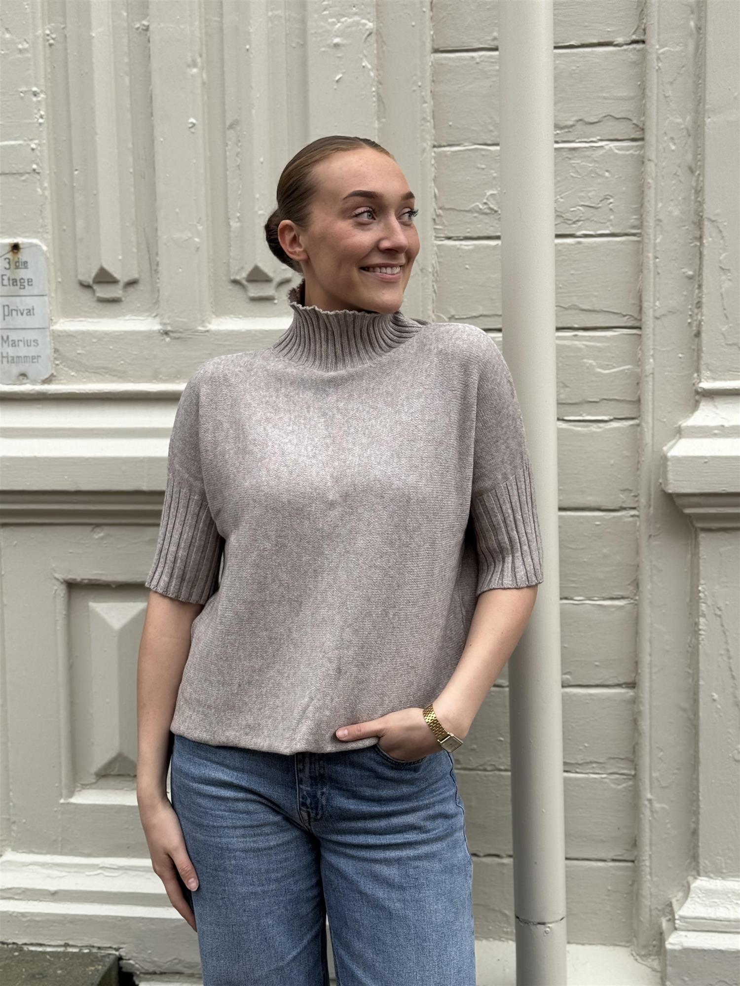 Turtleneck sweat