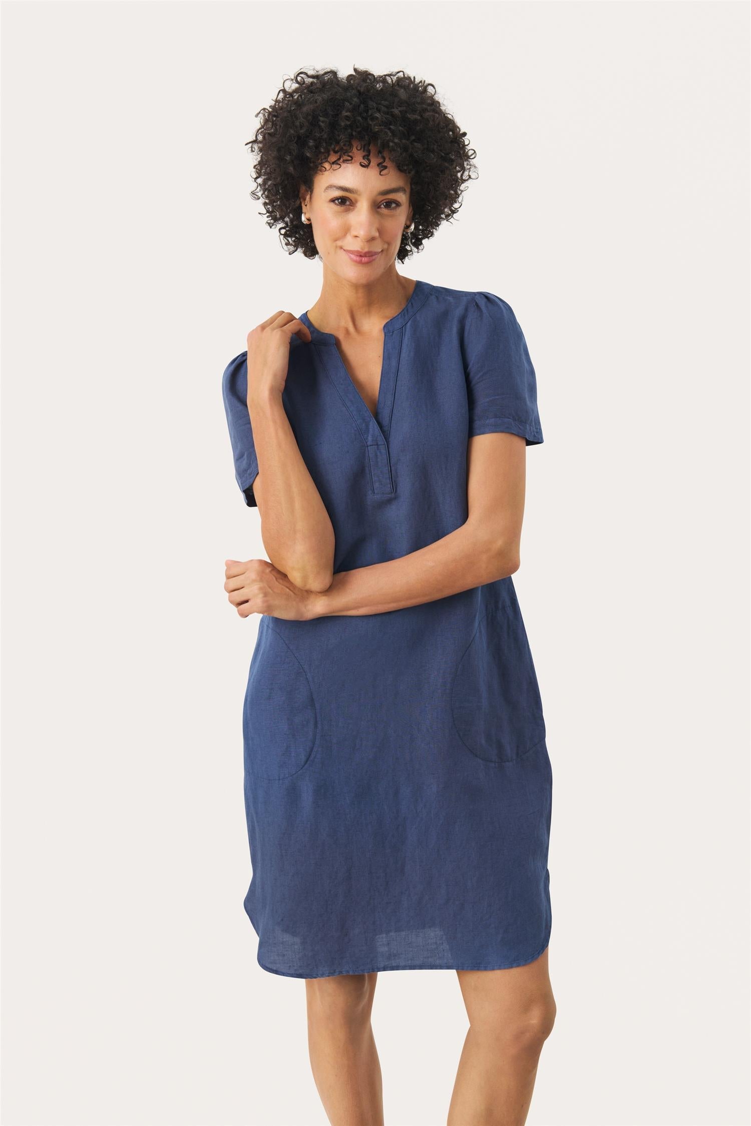 Aminase dress
