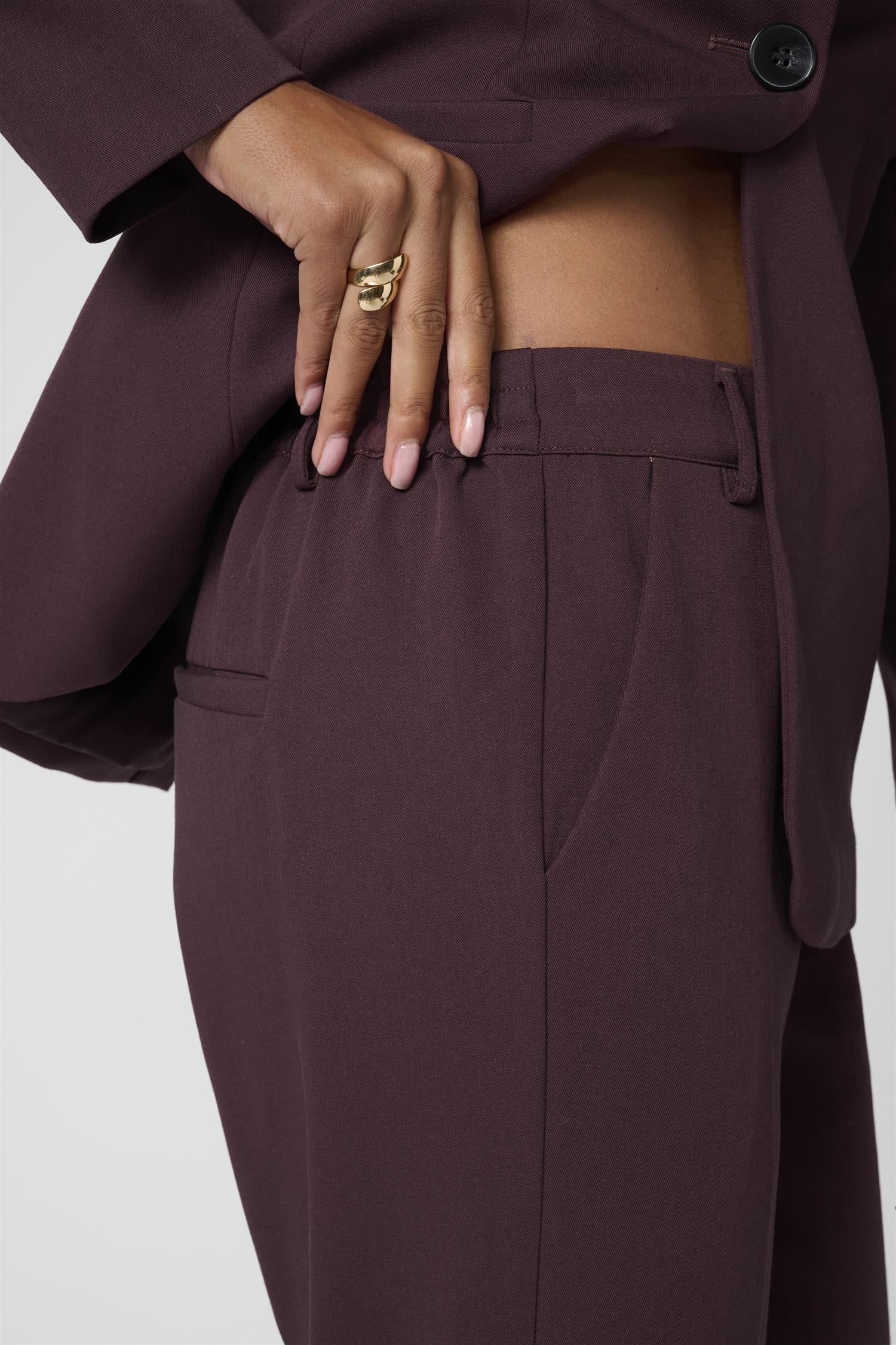 Sakura cropped pants