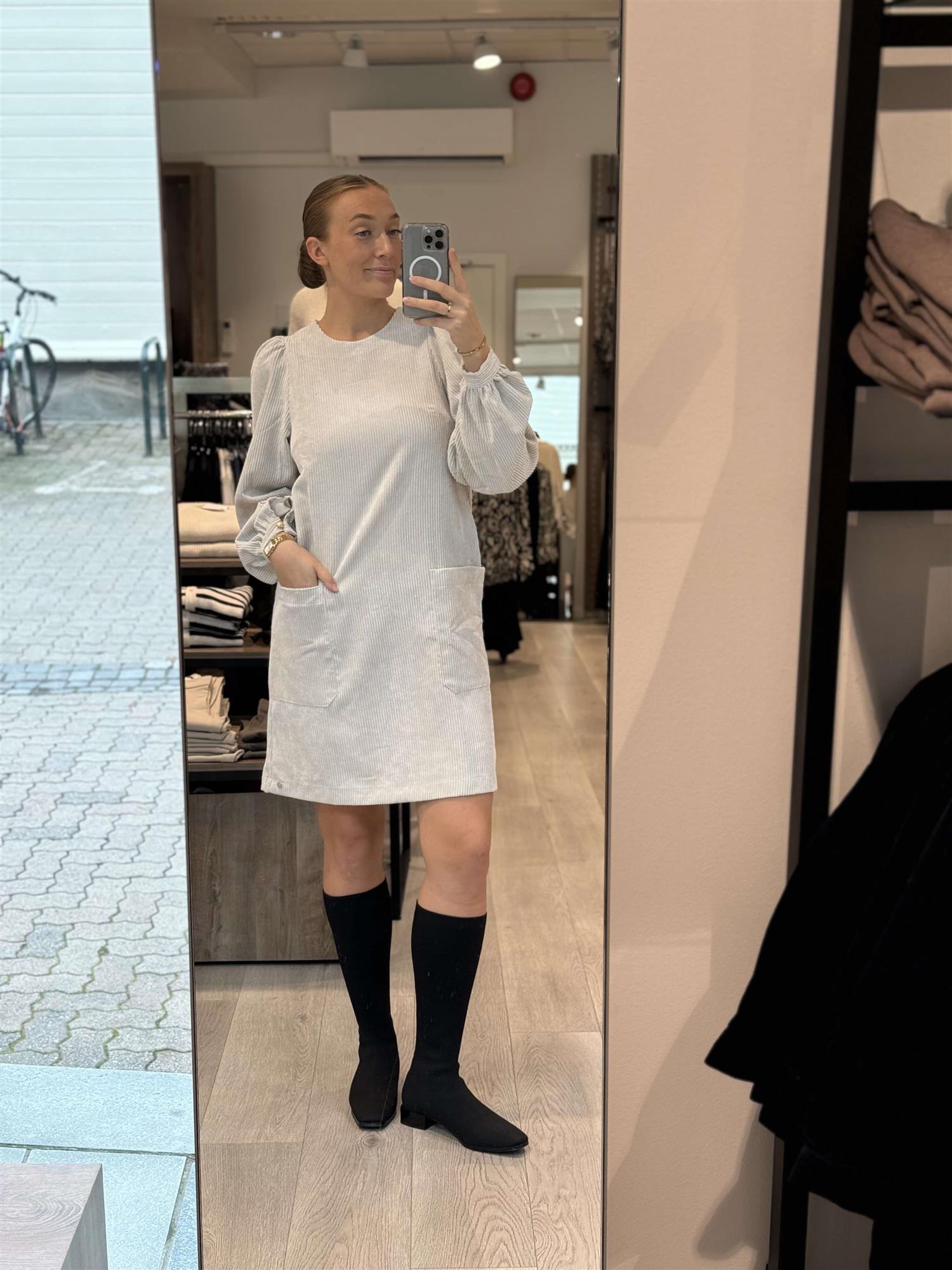 Josefine dress