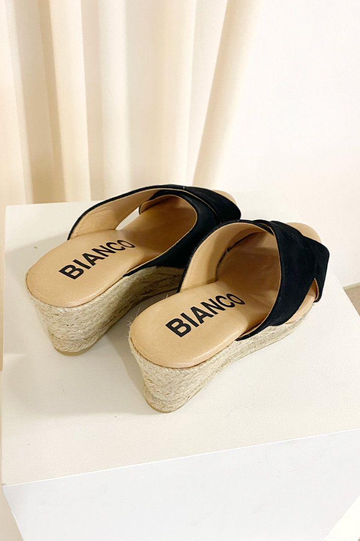Ibiza wedge cross mule suede