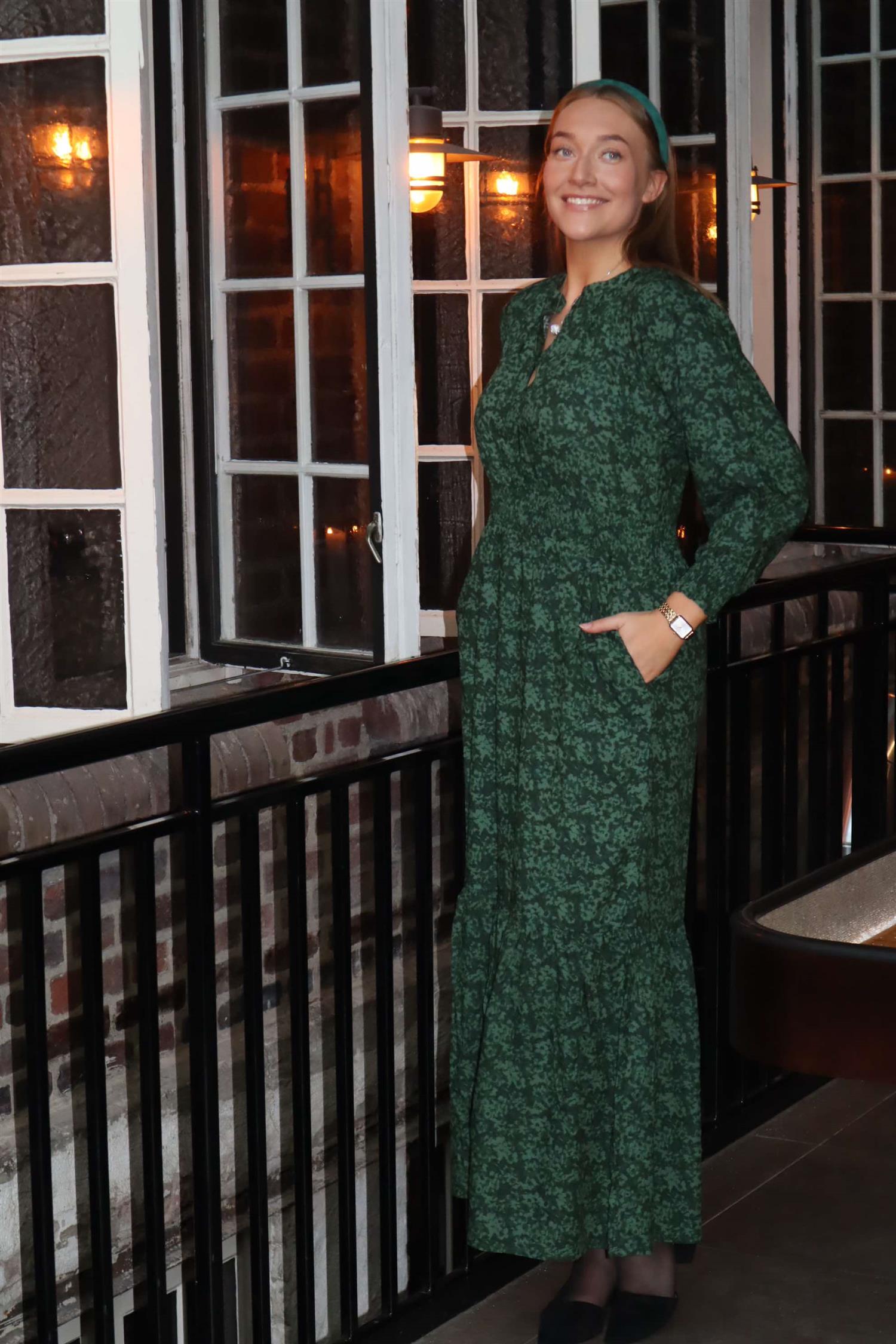 Oline button dress