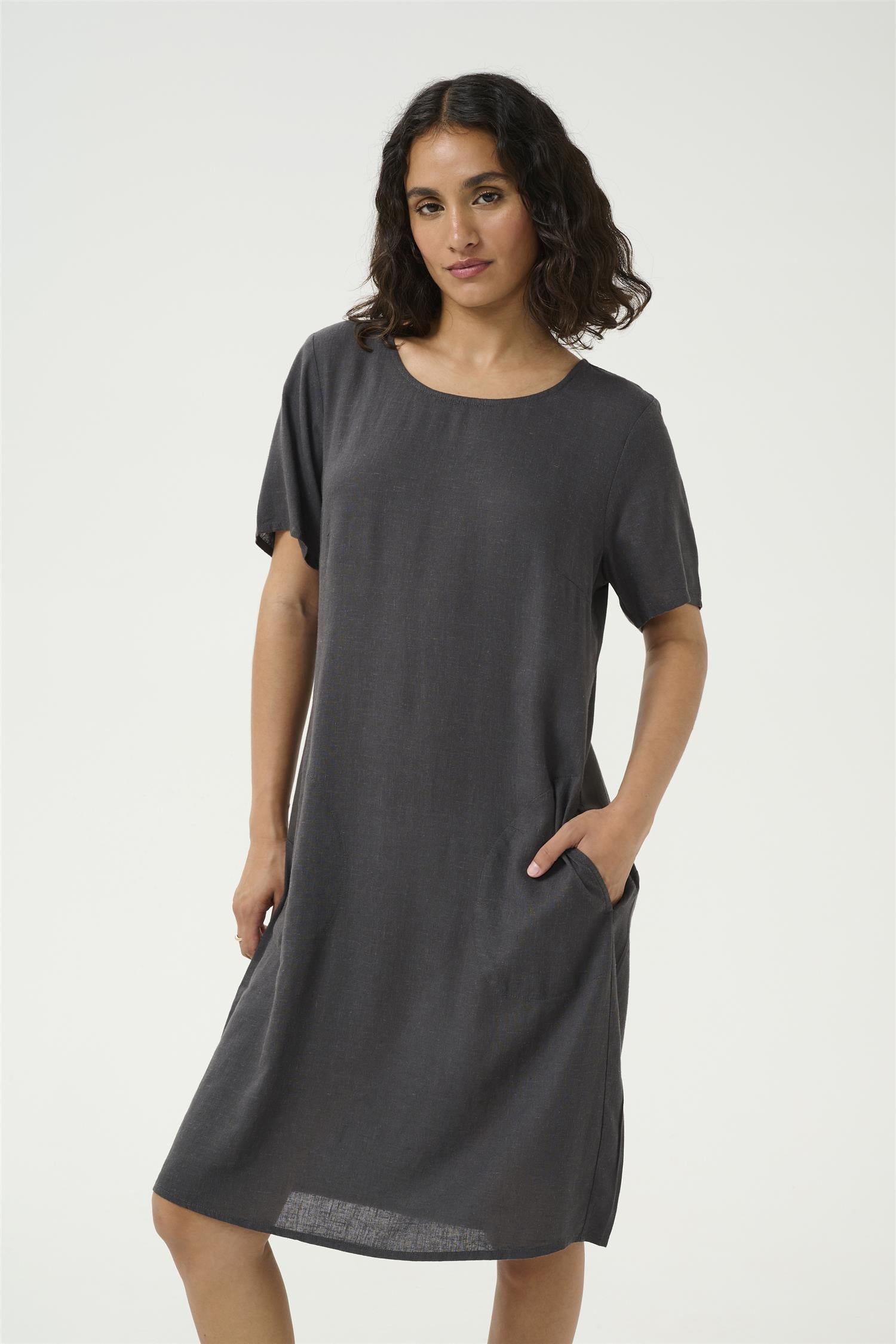 Milia dress