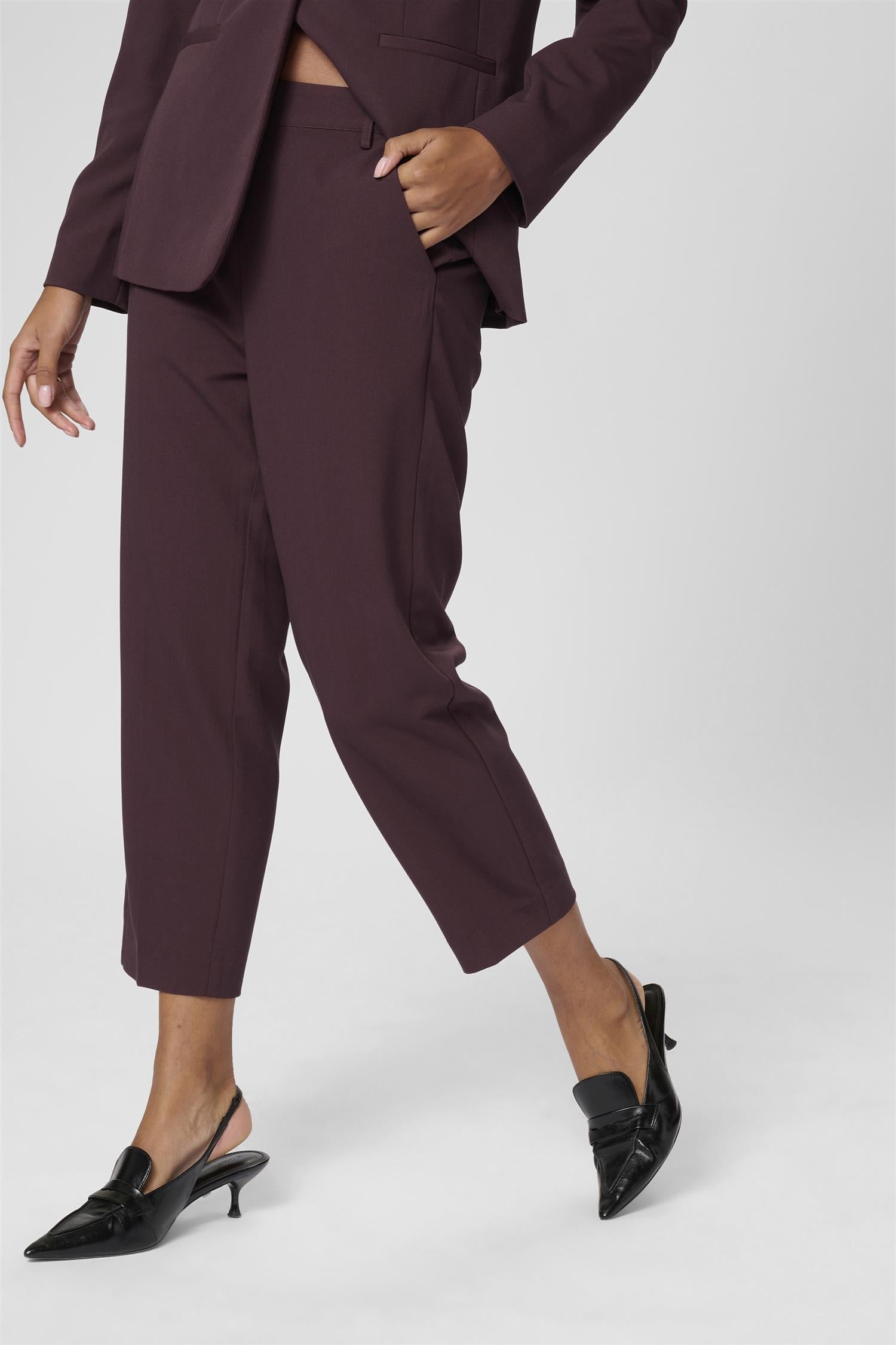 Sakura cropped pants