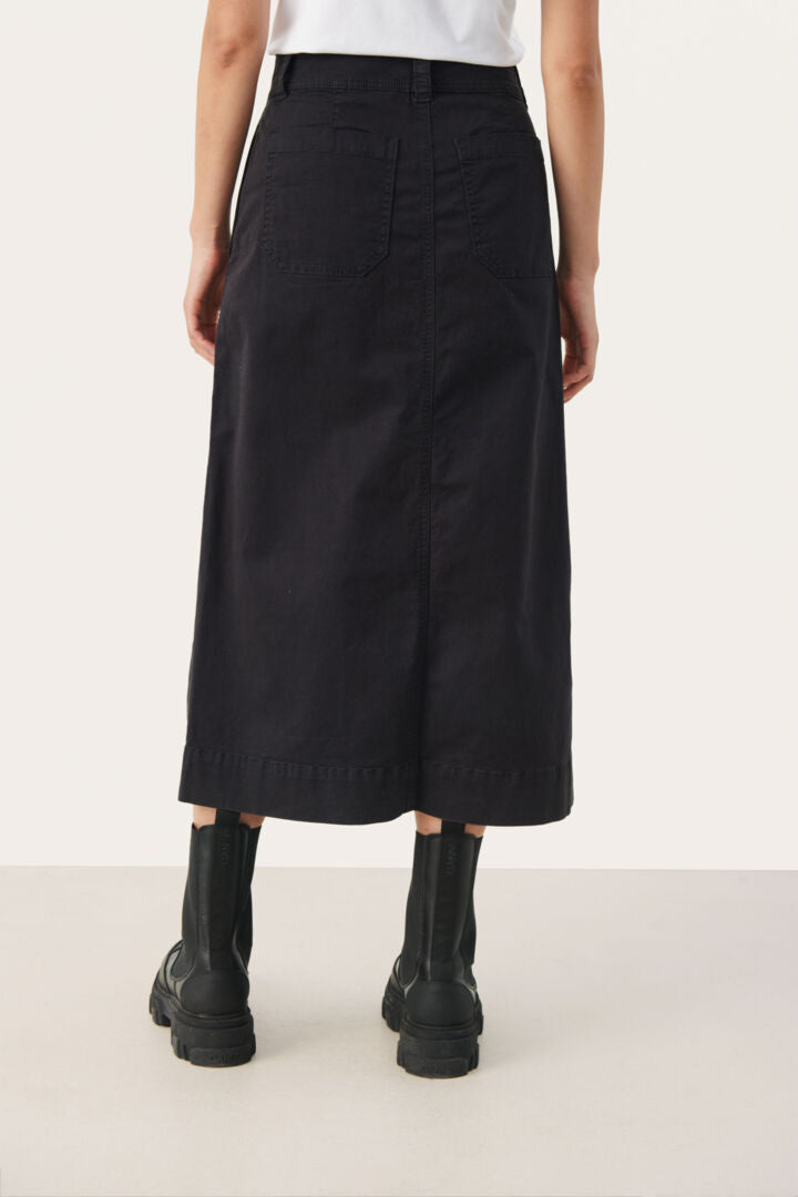 Fannies skirt