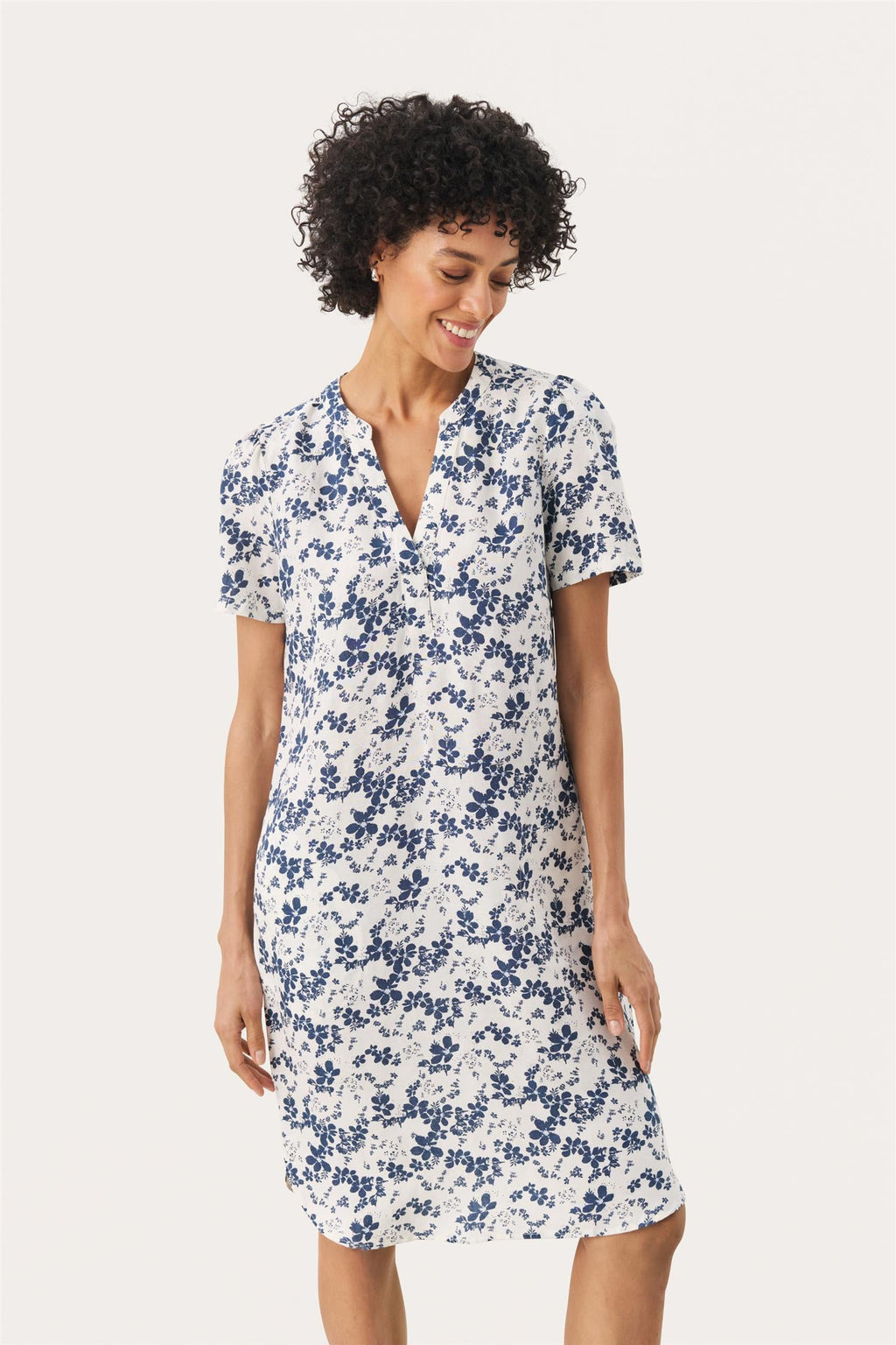 Aminase dress