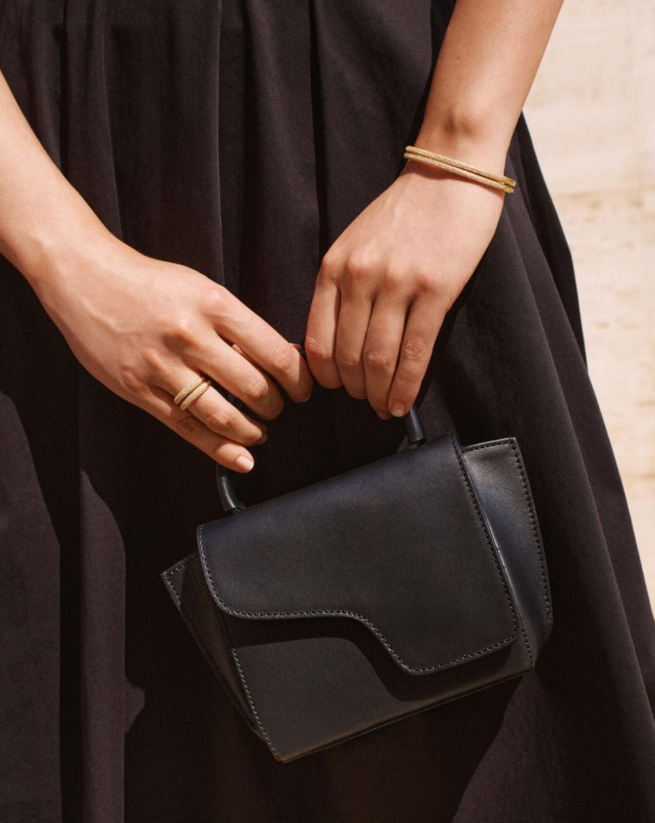 Luxe bangle gold