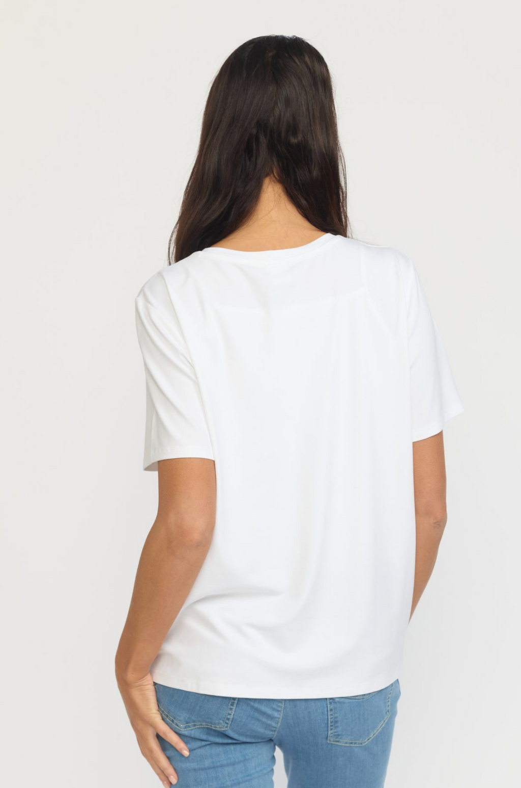 Dari t-shirt