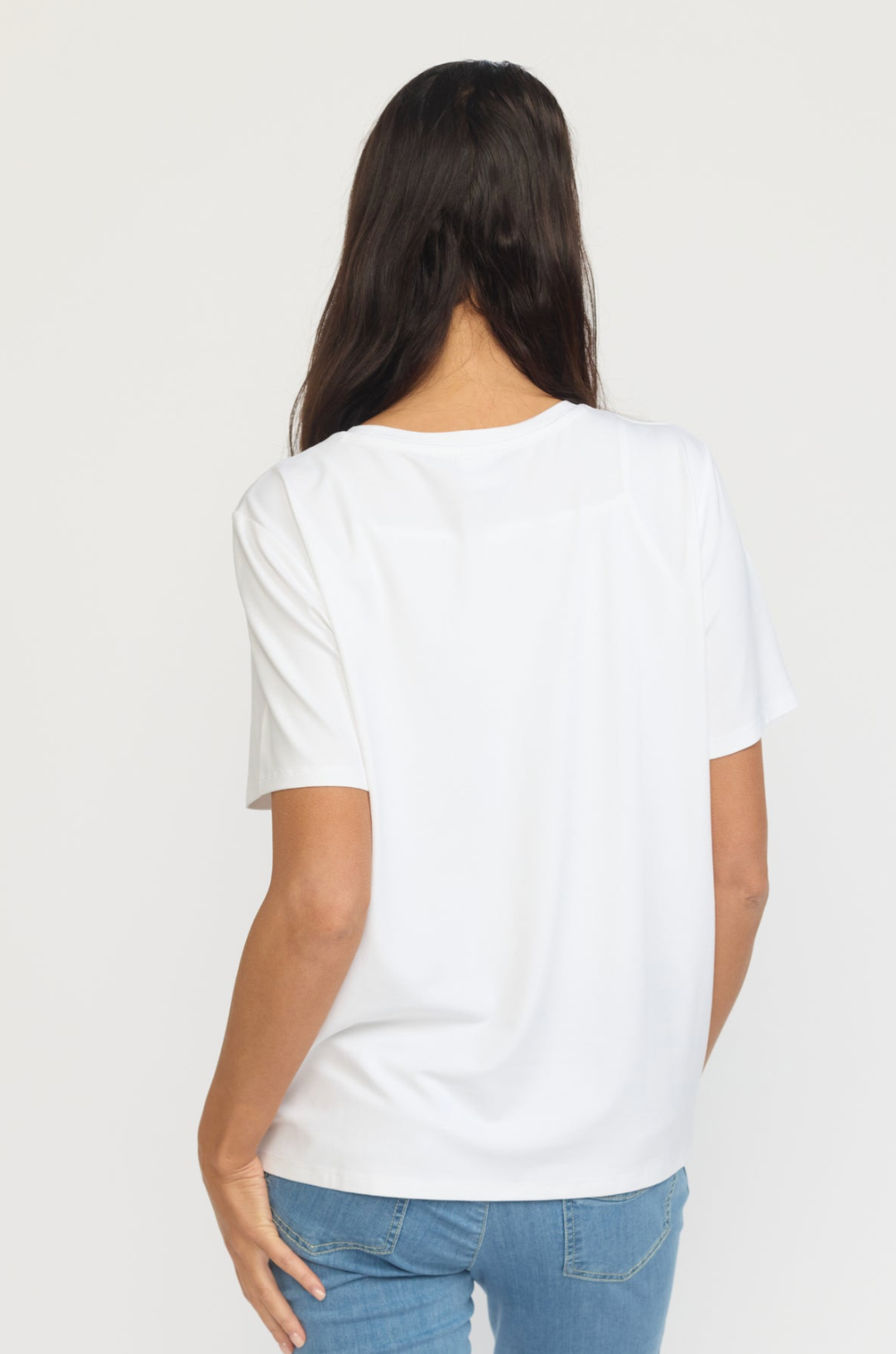 Dari t-shirt