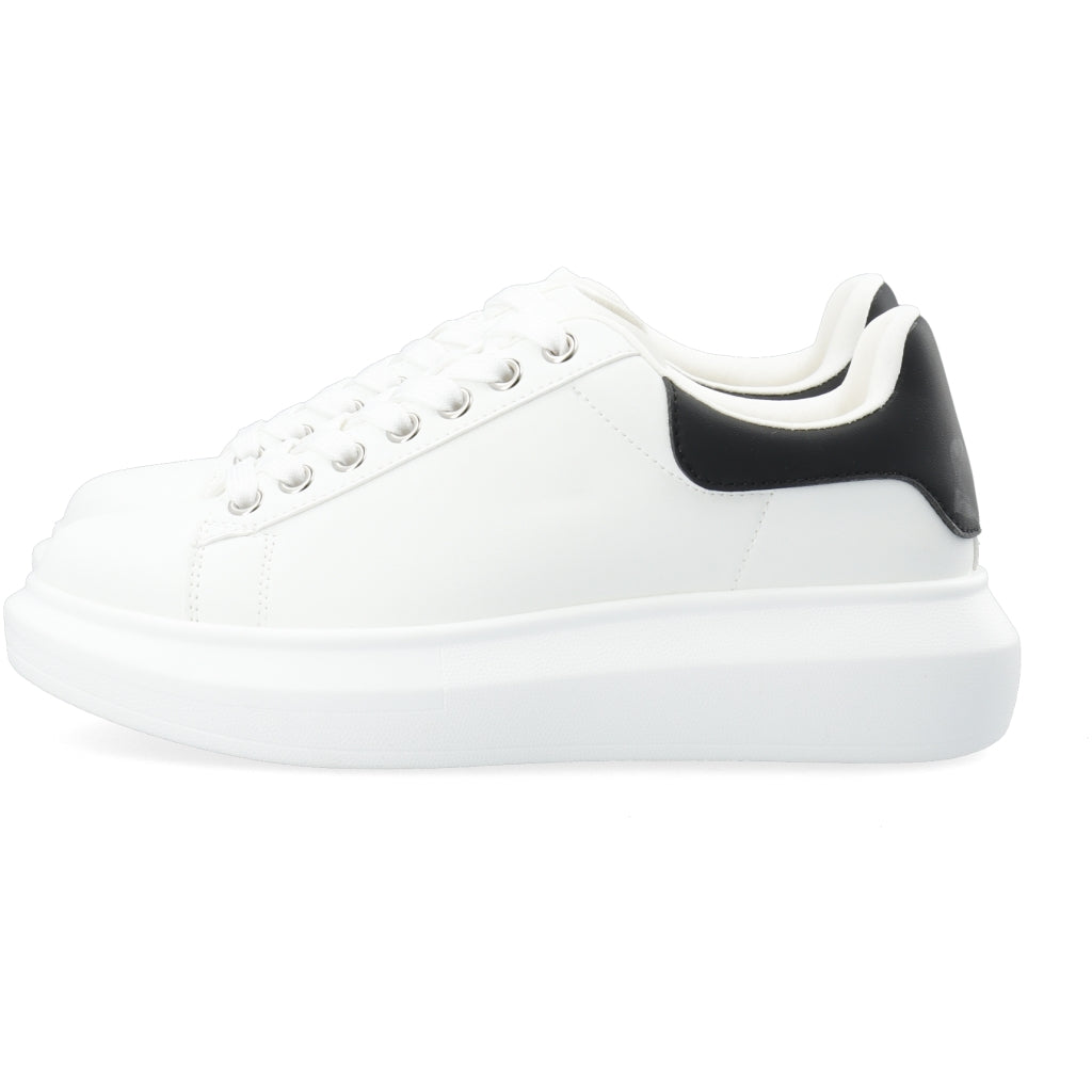 Dublin sneaker