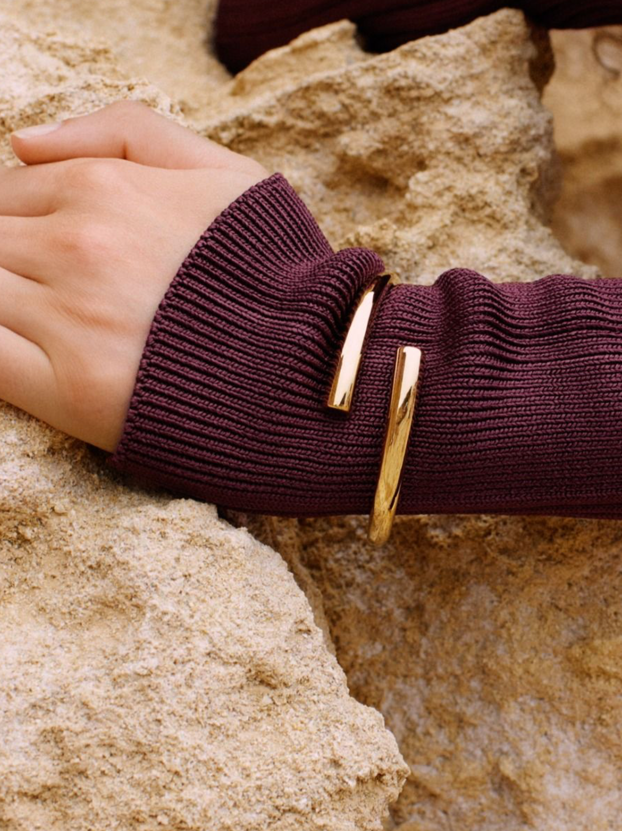 Sweep bangle gold