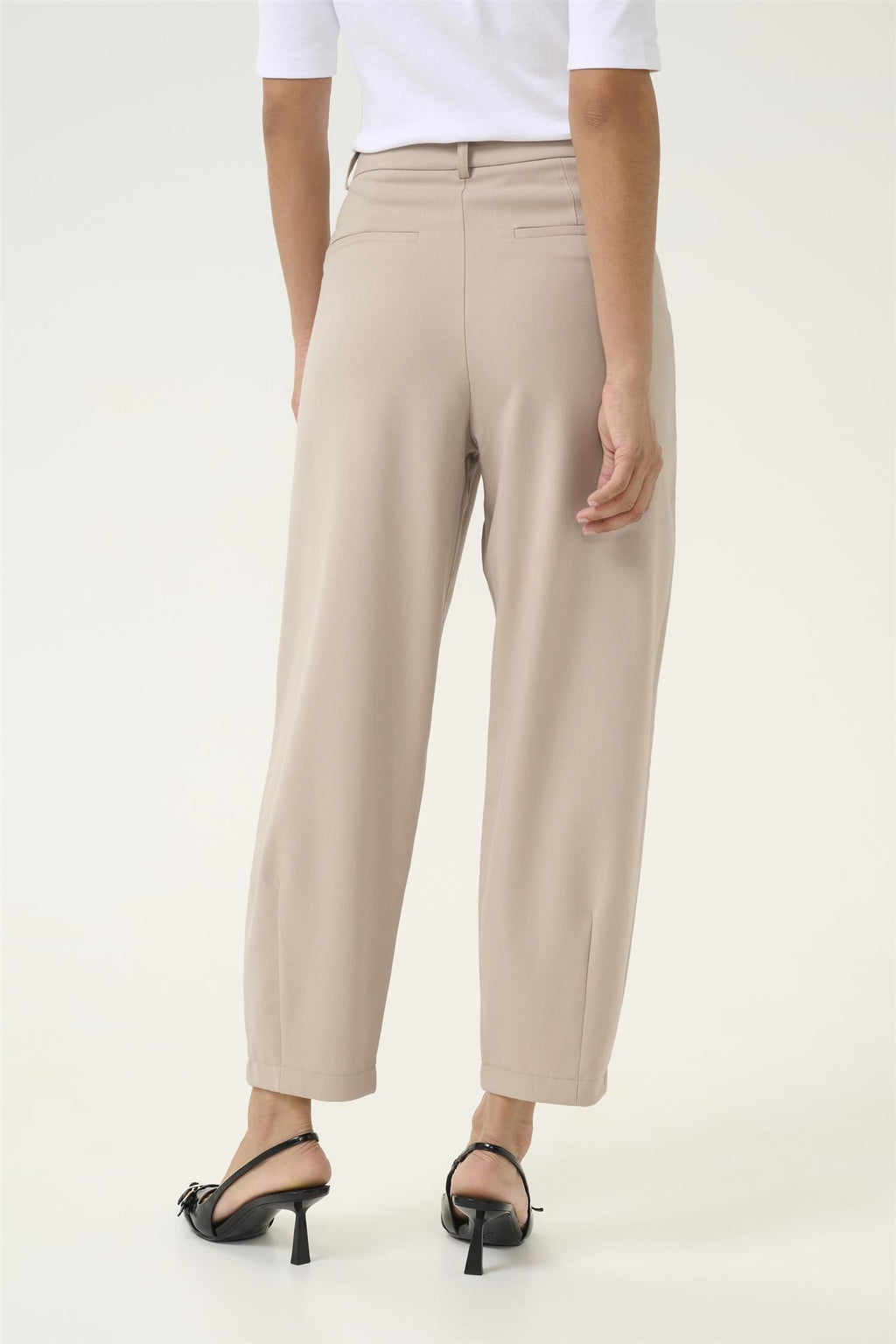 Merle pants suiting