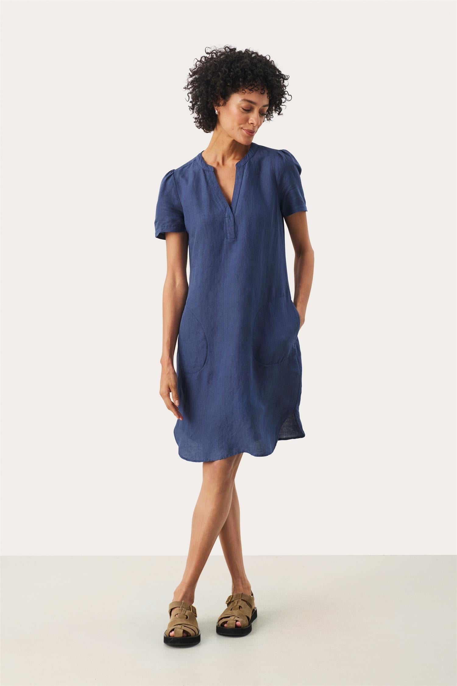 Aminase dress