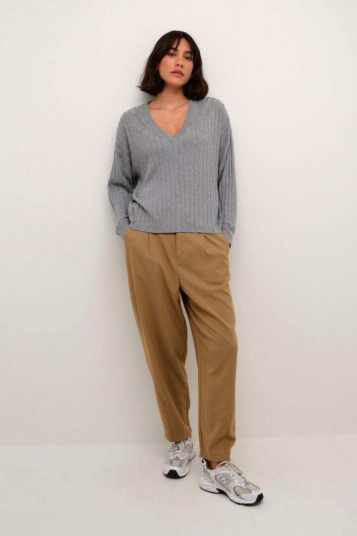 Lola knit pullover